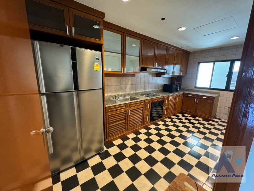 12  3 br Condominium for rent and sale in Sathorn ,Bangkok BTS Sala Daeng - MRT Lumphini at Sathorn Gardens AA38141