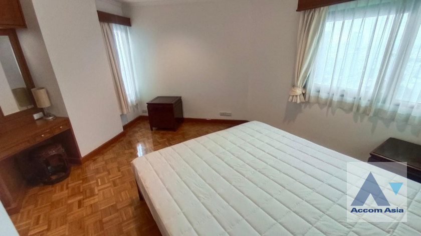 29  3 br Condominium for rent and sale in Sathorn ,Bangkok BTS Sala Daeng - MRT Lumphini at Sathorn Gardens AA38141