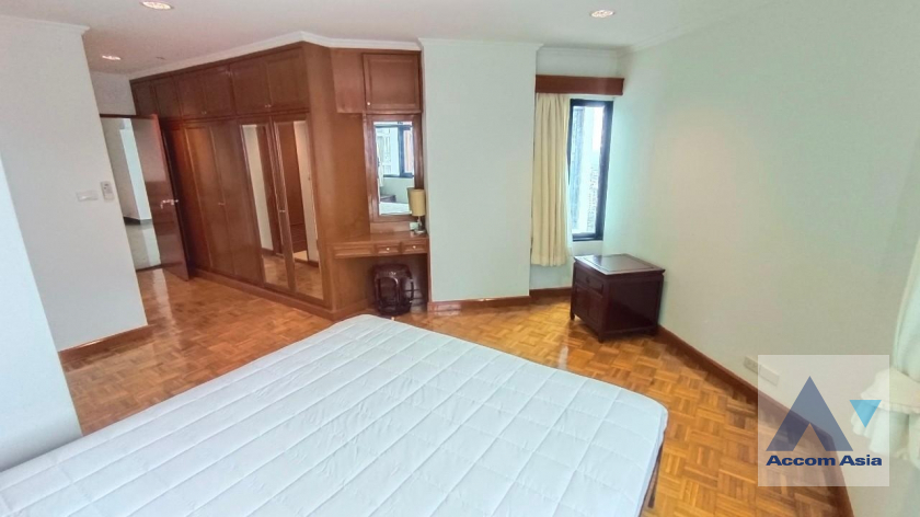 30  3 br Condominium for rent and sale in Sathorn ,Bangkok BTS Sala Daeng - MRT Lumphini at Sathorn Gardens AA38141