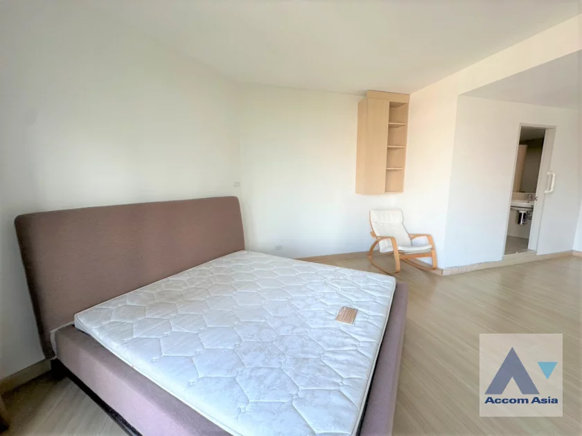 9  3 br Condominium For Rent in Charoen Nakhon ,Bangkok BTS Krung Thon Buri at Baan Sathorn Chaophraya AA38209
