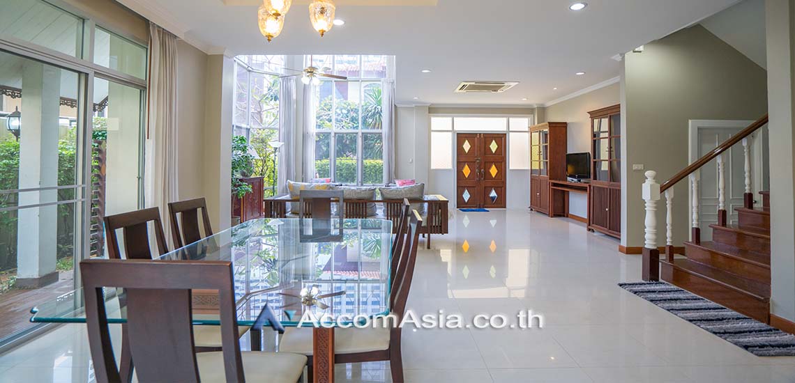 9  5 br House for rent and sale in Sukhumvit ,Bangkok BTS Nana 95245