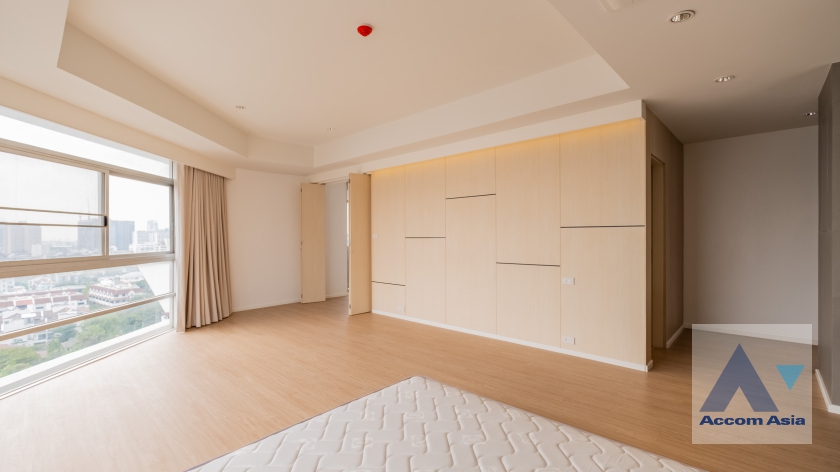 7  3 br Condominium for rent and sale in Sukhumvit ,Bangkok BTS Ekkamai at La Cascade AA38232