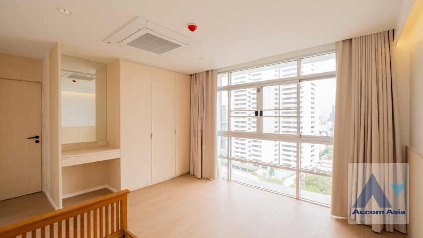 12  3 br Condominium for rent and sale in Sukhumvit ,Bangkok BTS Ekkamai at La Cascade AA38232