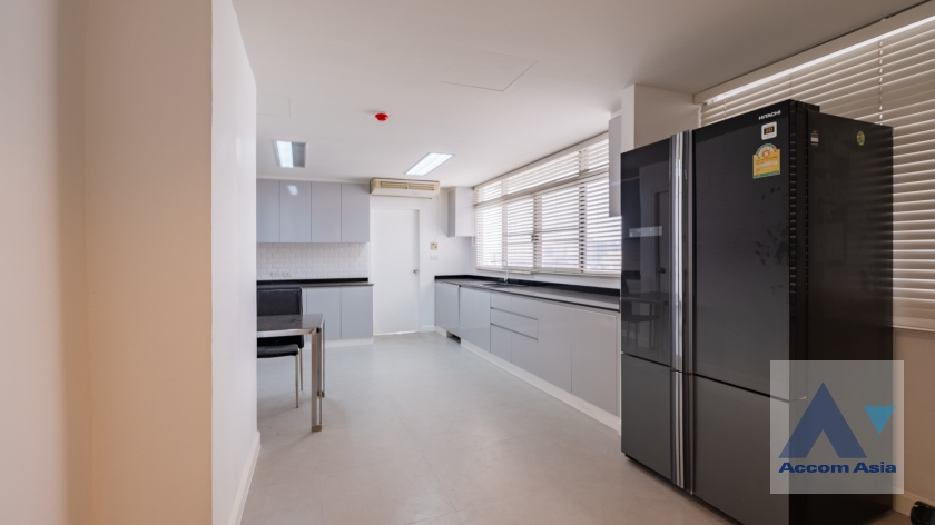 20  3 br Condominium for rent and sale in Sukhumvit ,Bangkok BTS Ekkamai at La Cascade AA38232