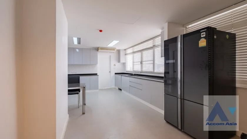 20  3 br Condominium for rent and sale in Sukhumvit ,Bangkok BTS Ekkamai at La Cascade AA38232