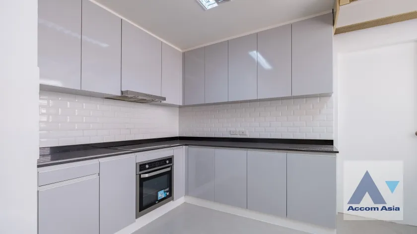 21  3 br Condominium for rent and sale in Sukhumvit ,Bangkok BTS Ekkamai at La Cascade AA38232