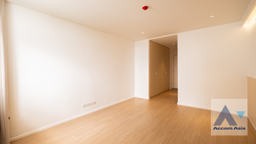 17  3 br Condominium for rent and sale in Sukhumvit ,Bangkok BTS Ekkamai at La Cascade AA38232