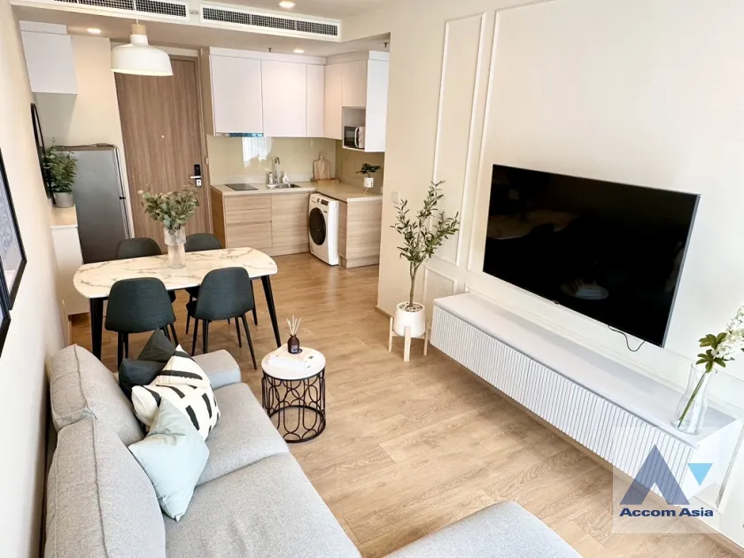 unit 2 Bedrooms  Condominium For Rent & Sale in Sukhumvit, Bangkok  near BTS Phrom Phong (AA38246)