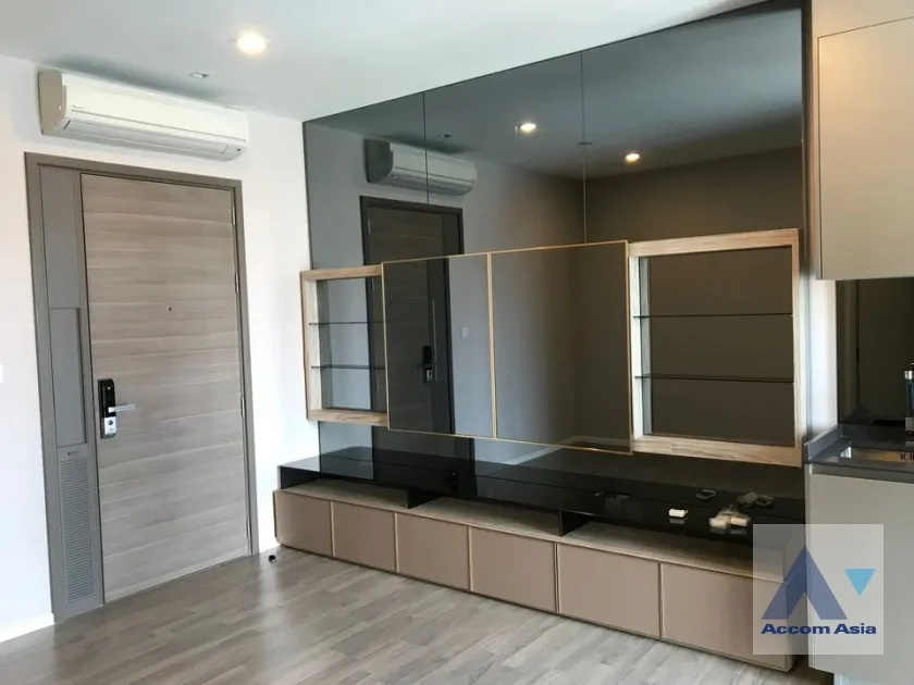 5  1 br Condominium for rent and sale in Sukhumvit ,Bangkok BTS Phra khanong at The Room Sukhumvit 69 AA38255