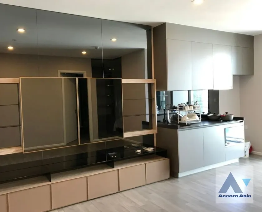 unit 1 Bedroom  Condominium For Rent & Sale in Sukhumvit, Bangkok  near BTS Phra khanong (AA38255)