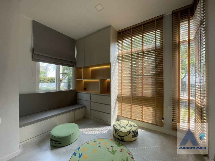 13  4 br House For Rent in Pattanakarn ,Bangkok  at Mantana Bangna-Wongwaen AA38405