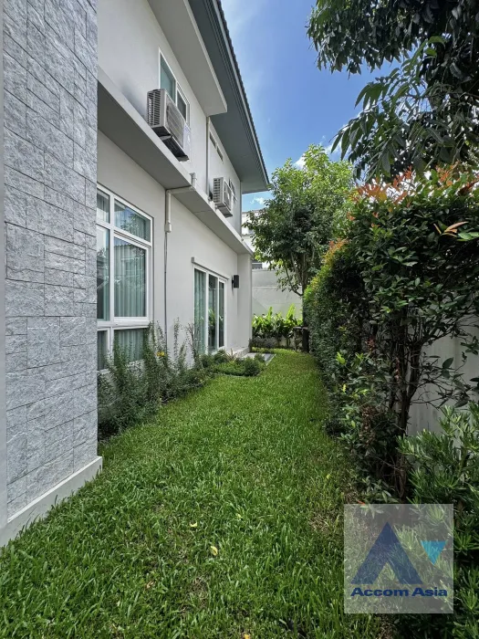 23  4 br House For Rent in Pattanakarn ,Bangkok  at Mantana Bangna-Wongwaen AA38405