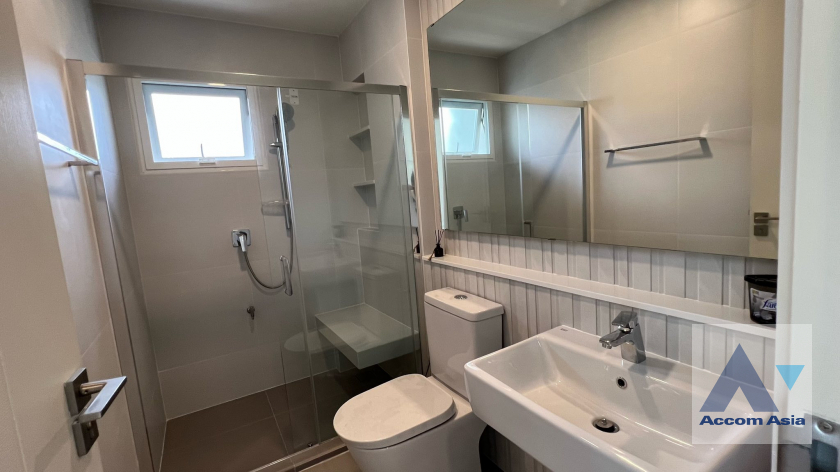 18  4 br House For Rent in Pattanakarn ,Bangkok  at Mantana Bangna-Wongwaen AA38405