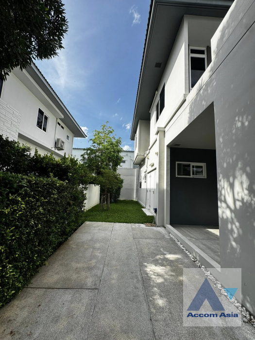 21  4 br House For Rent in Pattanakarn ,Bangkok  at Mantana Bangna-Wongwaen AA38405