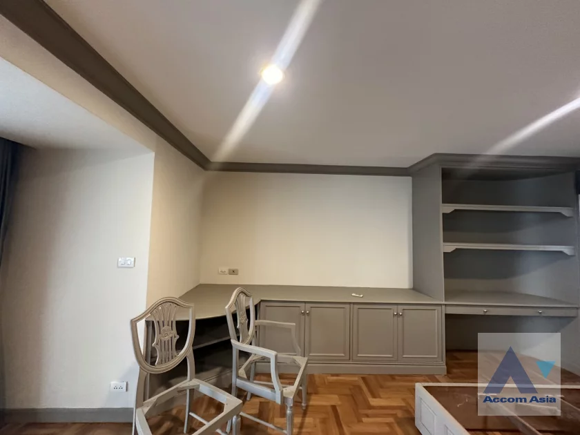 22  3 br Condominium For Rent in Sukhumvit ,Bangkok BTS Asok at Windsor Tower AA38438