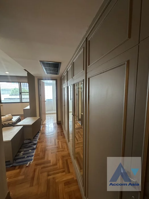 25  3 br Condominium For Rent in Sukhumvit ,Bangkok BTS Asok at Windsor Tower AA38438