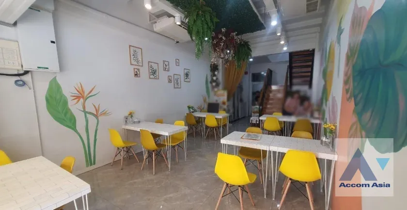  2  4 br Townhouse For Rent in Sukhumvit ,Bangkok MRT Sukhumvit - BTS Asok AA38445