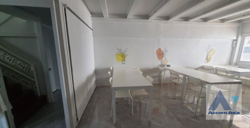  1  4 br Townhouse For Rent in Sukhumvit ,Bangkok MRT Sukhumvit - BTS Asok AA38445