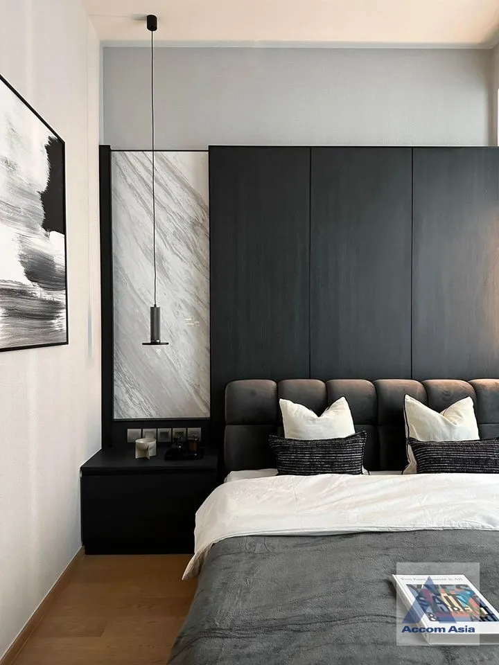 7  1 br Condominium For Rent in Ploenchit ,Bangkok BTS Chitlom at 28 Chidlom AA38446