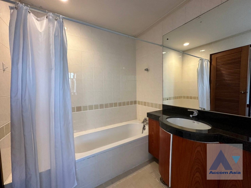 11  3 br Apartment for rent and sale in Sukhumvit ,Bangkok BTS Thong Lo at Greenery Space In Bangkok AA38509