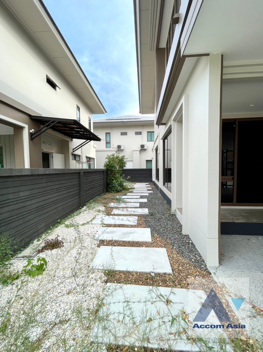 9  4 br House For Sale in Ramkhamhaeng ,Bangkok  at Burasiri Krungthep Kreetha AA38527