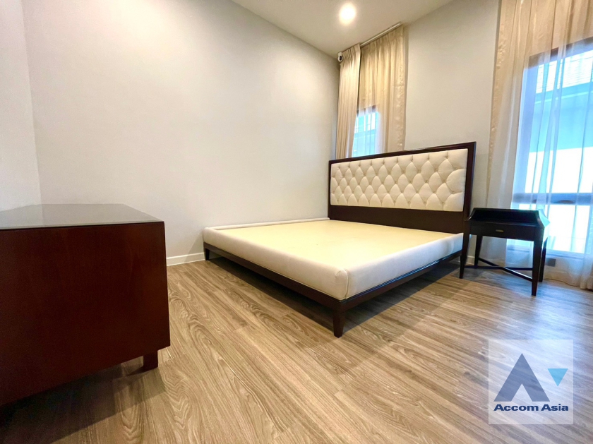32  4 br House For Sale in Ramkhamhaeng ,Bangkok  at Burasiri Krungthep Kreetha AA38527