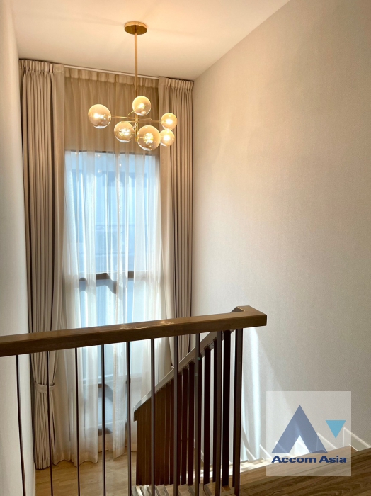 20  4 br House For Sale in Ramkhamhaeng ,Bangkok  at Burasiri Krungthep Kreetha AA38527