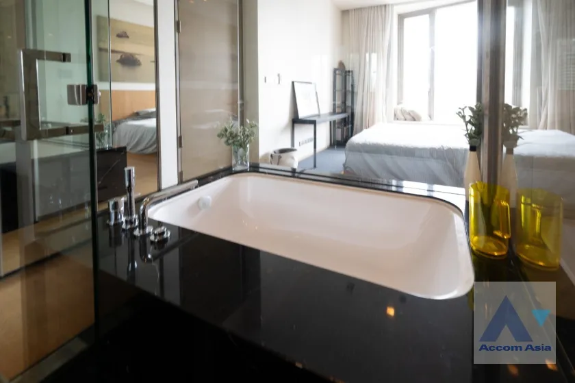 9  1 br Condominium for rent and sale in Silom ,Bangkok BTS Sala Daeng at Saladaeng One Condominium AA38571