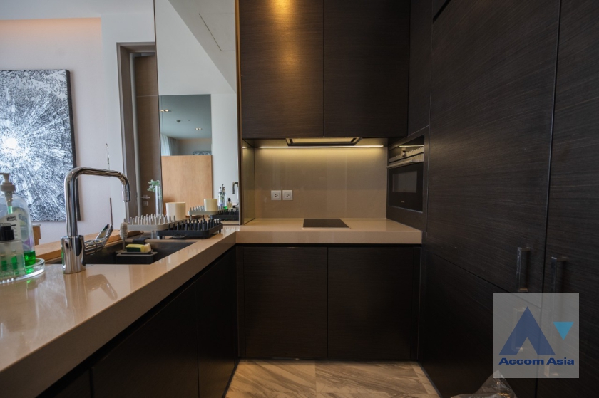 5  1 br Condominium for rent and sale in Silom ,Bangkok BTS Sala Daeng at Saladaeng One Condominium AA38571