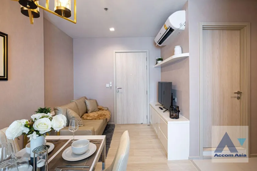  2  1 br Condominium For Rent in Ploenchit ,Bangkok BTS Ploenchit at Life One Wireless AA38583