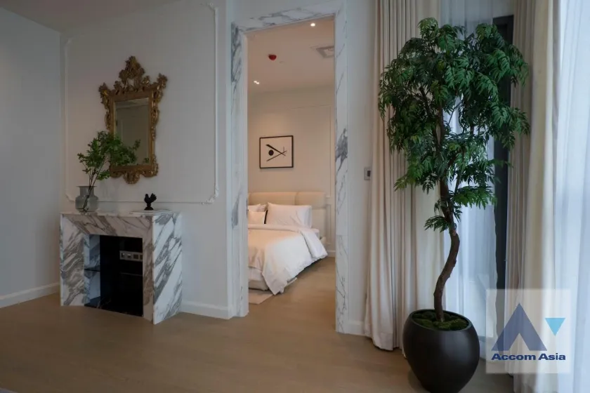 4  1 br Condominium For Sale in Sukhumvit ,Bangkok BTS Thong Lo at The Strand Thonglor AA38597