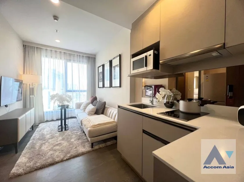 unit 1 Bedroom  Condominium For Sale in Sukhumvit, Bangkok  near MRT Khlong Toei (AA38601)