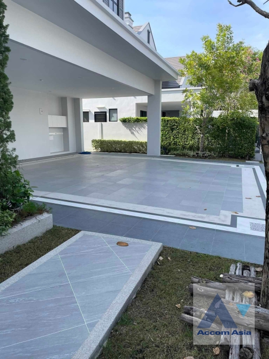  1  5 br House For Sale in Latkrabang ,Bangkok ARL Ban Thap Chang at Nantawan Rama 9 New Krungthepkreetha AA38602