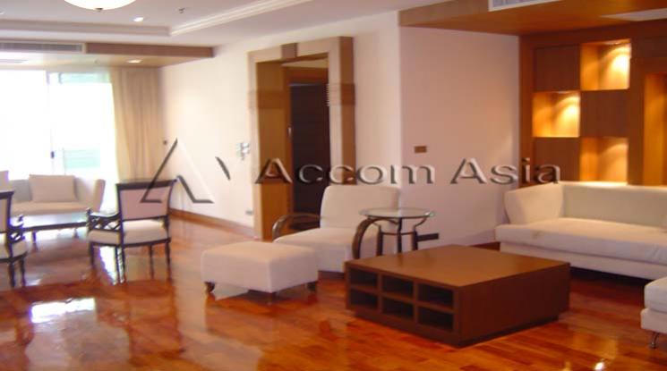  2  4 br Apartment For Rent in Sukhumvit ,Bangkok BTS Nana at Fully Furnished Apartment, Only 2 mins walk to BTS 15283