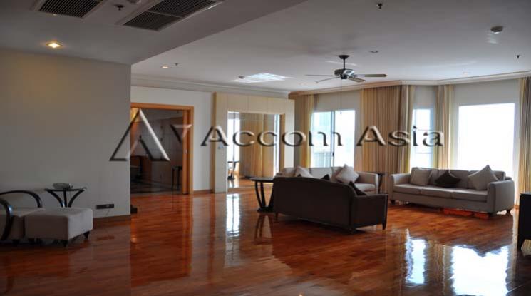  1  4 br Apartment for rent and sale in Sukhumvit ,Bangkok BTS Nana at Fully Furnished Apartment, Only 2 mins walk to BTS 15284