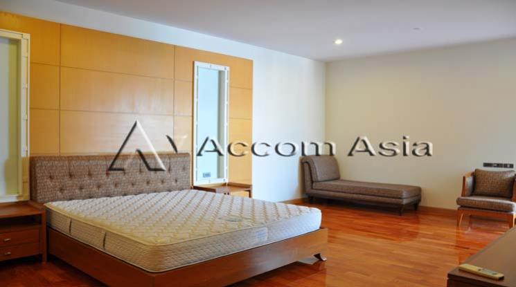 8  4 br Apartment for rent and sale in Sukhumvit ,Bangkok BTS Nana at Fully Furnished Apartment, Only 2 mins walk to BTS 15284