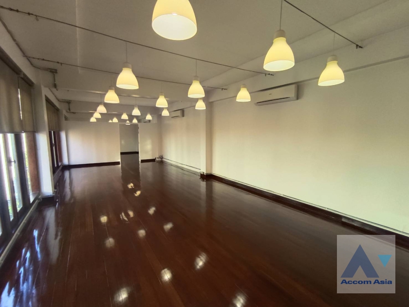  1  Office Space For Rent in Sukhumvit ,Bangkok BTS Nana AA38621