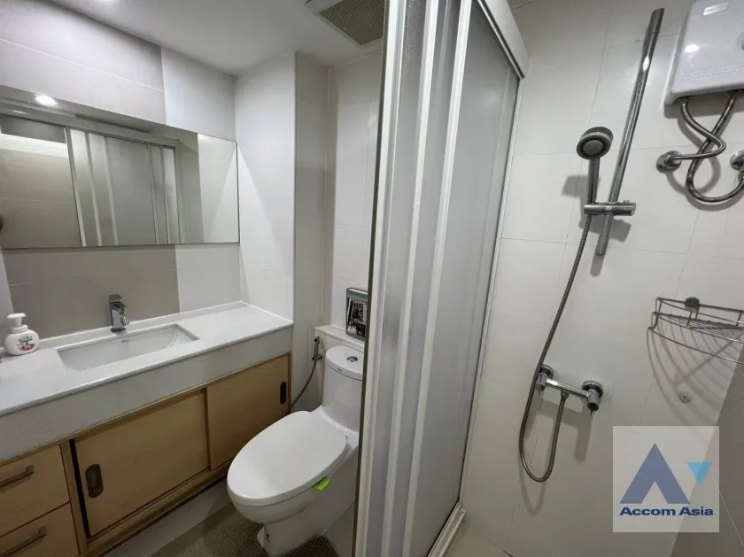7  2 br Condominium For Sale in Sukhumvit ,Bangkok BTS Ekkamai at U Sabai Rama 4 AA38625
