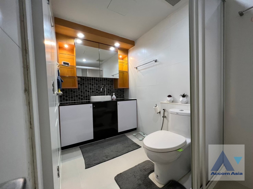 9  2 br Condominium For Sale in Sukhumvit ,Bangkok BTS Ekkamai at U Sabai Rama 4 AA38625