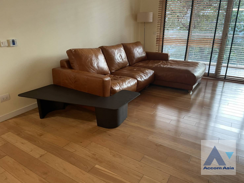  1  2 br Condominium for rent and sale in Silom ,Bangkok MRT Silom - BTS Sala Daeng at The Legend Saladaeng AA38626