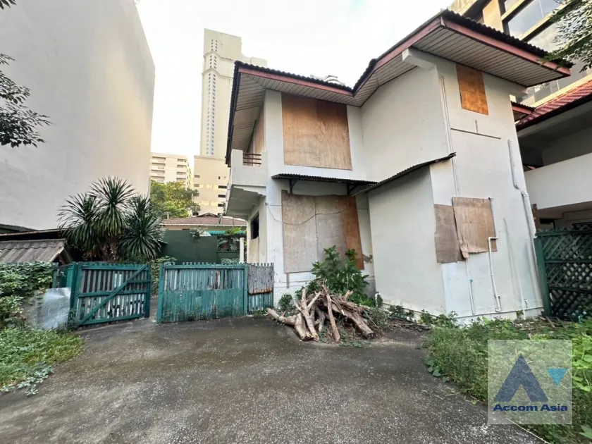 unit House For Sale in Sukhumvit, Bangkok  near BTS Asok (AA38638)