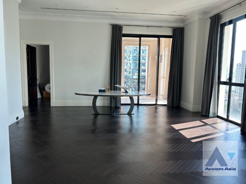  2  2 br Condominium For Sale in Ploenchit ,Bangkok BTS Ploenchit at 98 Wireless AA38642