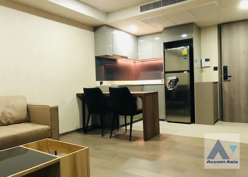  1  1 br Condominium For Sale in Ploenchit ,Bangkok BTS Ratchadamri - MRT Silom at Klass Sarasin-Rajdamri AA38649