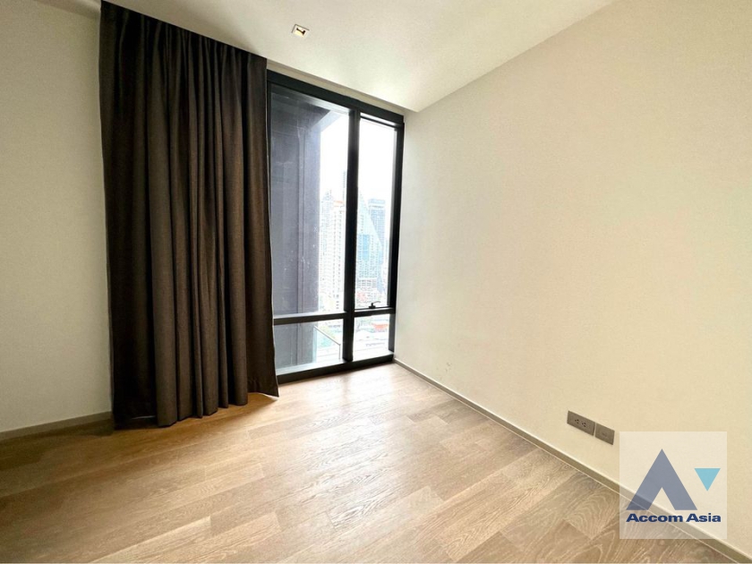 9  2 br Condominium For Sale in Silom ,Bangkok BTS Chong Nonsi at Ashton Silom AA38666