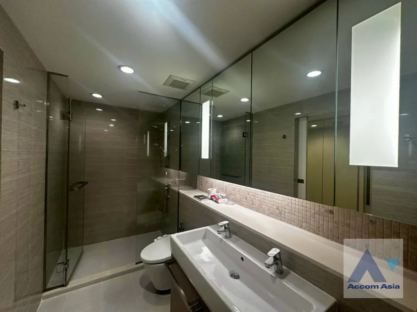 31  2 br Condominium for rent and sale in Sukhumvit ,Bangkok BTS Ekkamai at MODE Sukhumvit 61 AA38668
