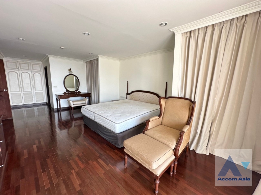 9  3 br Condominium for rent and sale in Sukhumvit ,Bangkok BTS Nana at Newton Tower AA38675