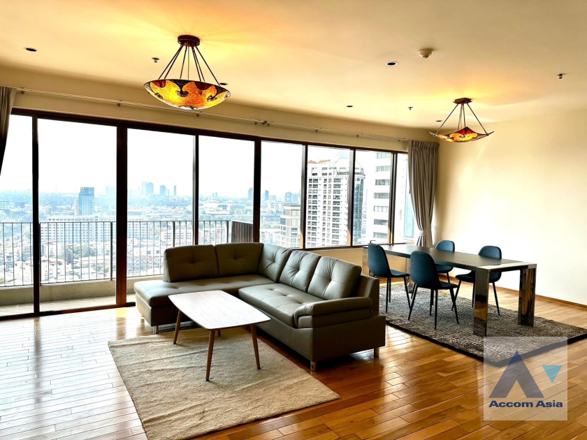  2  3 br Condominium For Rent in Sukhumvit ,Bangkok BTS Phrom Phong at The Emporio Place AA38687
