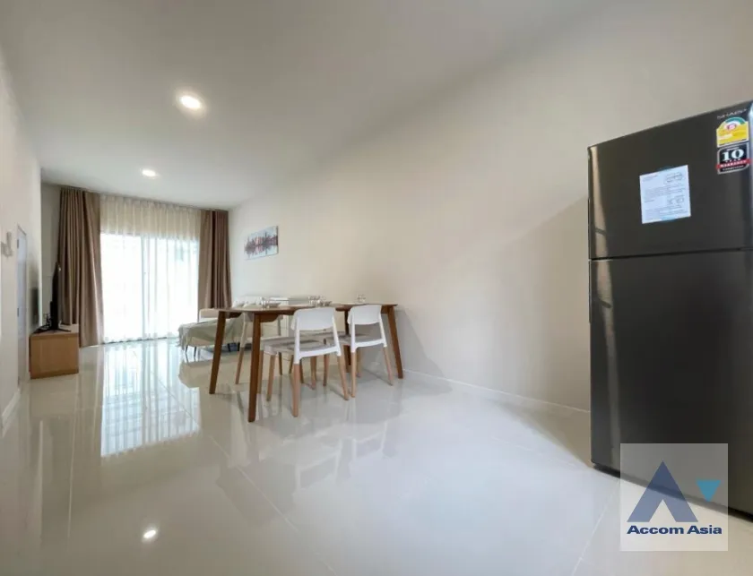 unit 2 Bedrooms  Townhouse For Rent in Samutprakan, Samutprakan  (AA38688)