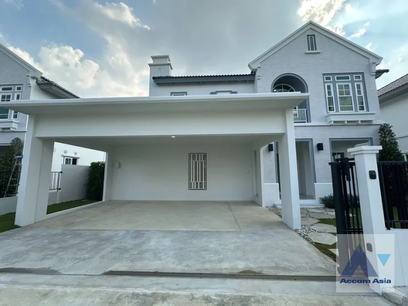 unit 4 Bedrooms  House For Rent in Samutprakan, Samutprakan  (AA38689)