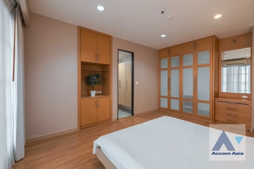 13  3 br Condominium For Rent in Sukhumvit ,Bangkok MRT Sukhumvit - BTS Asok at CitiSmart Sukhumvit 18 AA38696